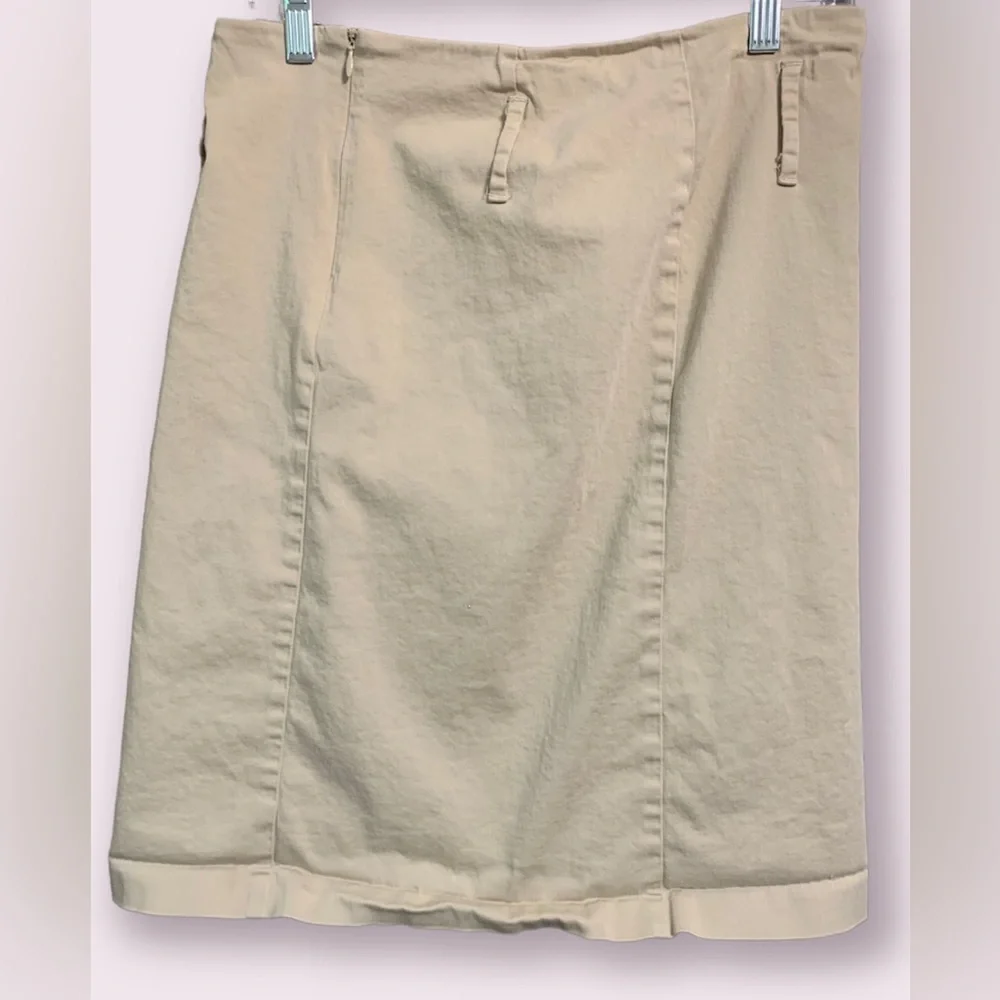 United Colors Of Benetton Miniskirt (US size 10/Italian size 42) - Picture 3 of 8